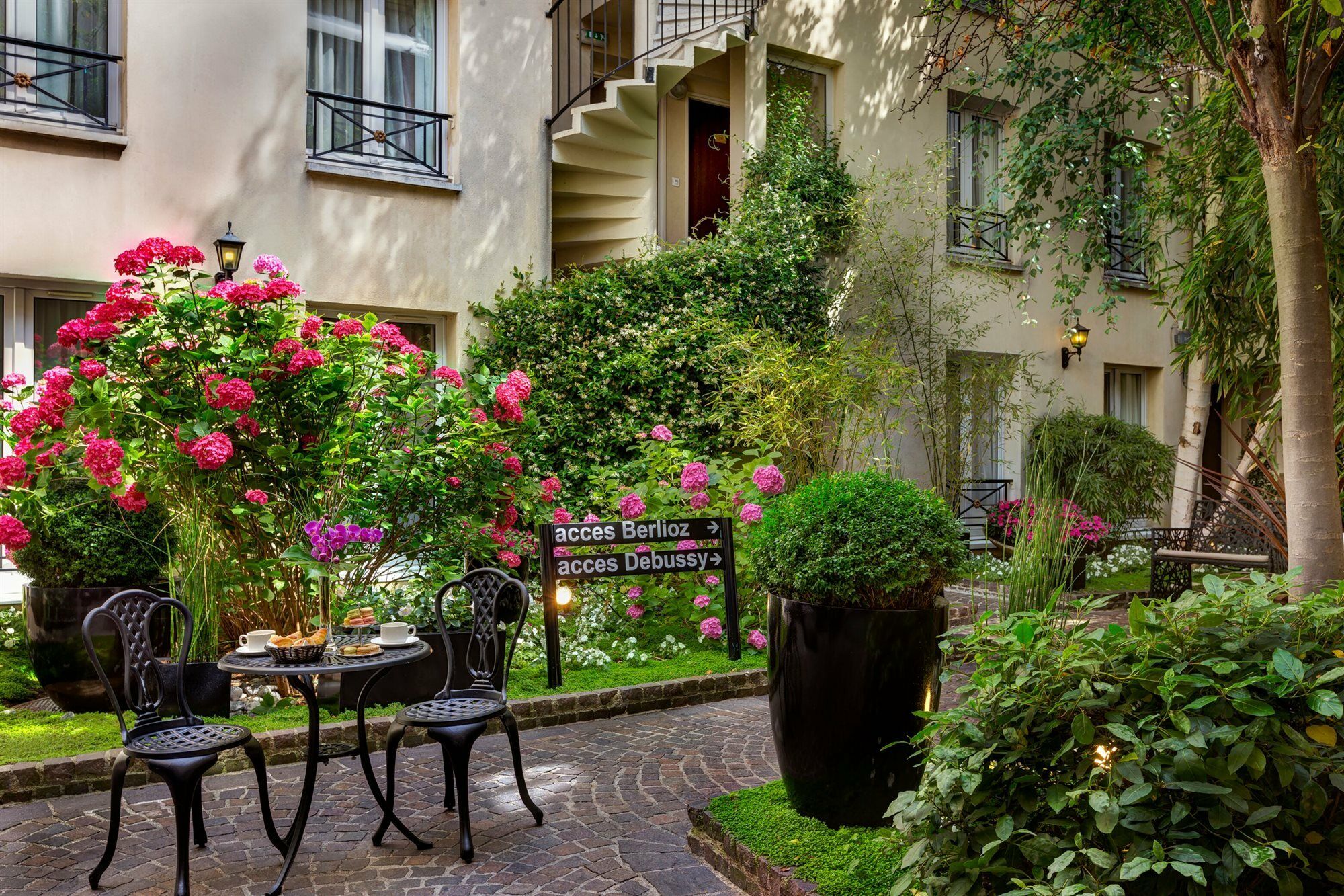 Le Patio Bastille Paris Exterior photo